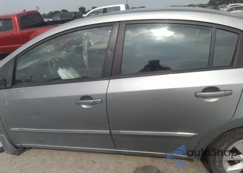 2011 Nissan Sentra 2.0Sl z USA, uszkodzony, nr VIN 3N1AB6AP4BL665389